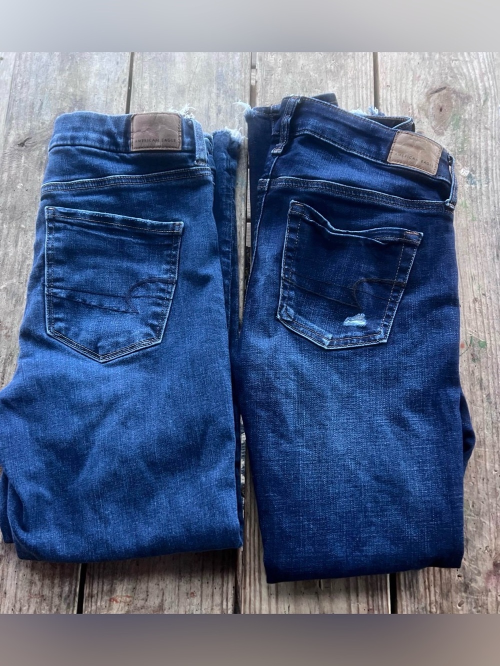 Bundle- ladies size 4 American Eagle jeggings 2/$50